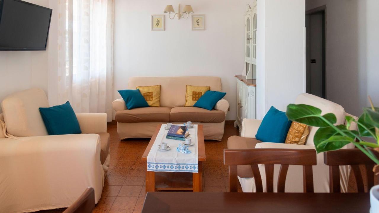 Villa Al Mare - Cala Gonone Dorgali Exteriör bild